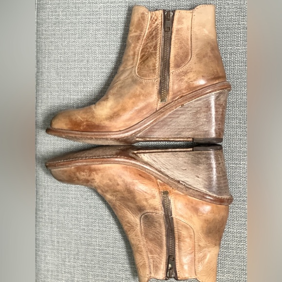 BED STU COUNTESS Cobblestone Series, Tan Rustic, Size 39
Leather Luxury Feminine - Picture 2 of 11